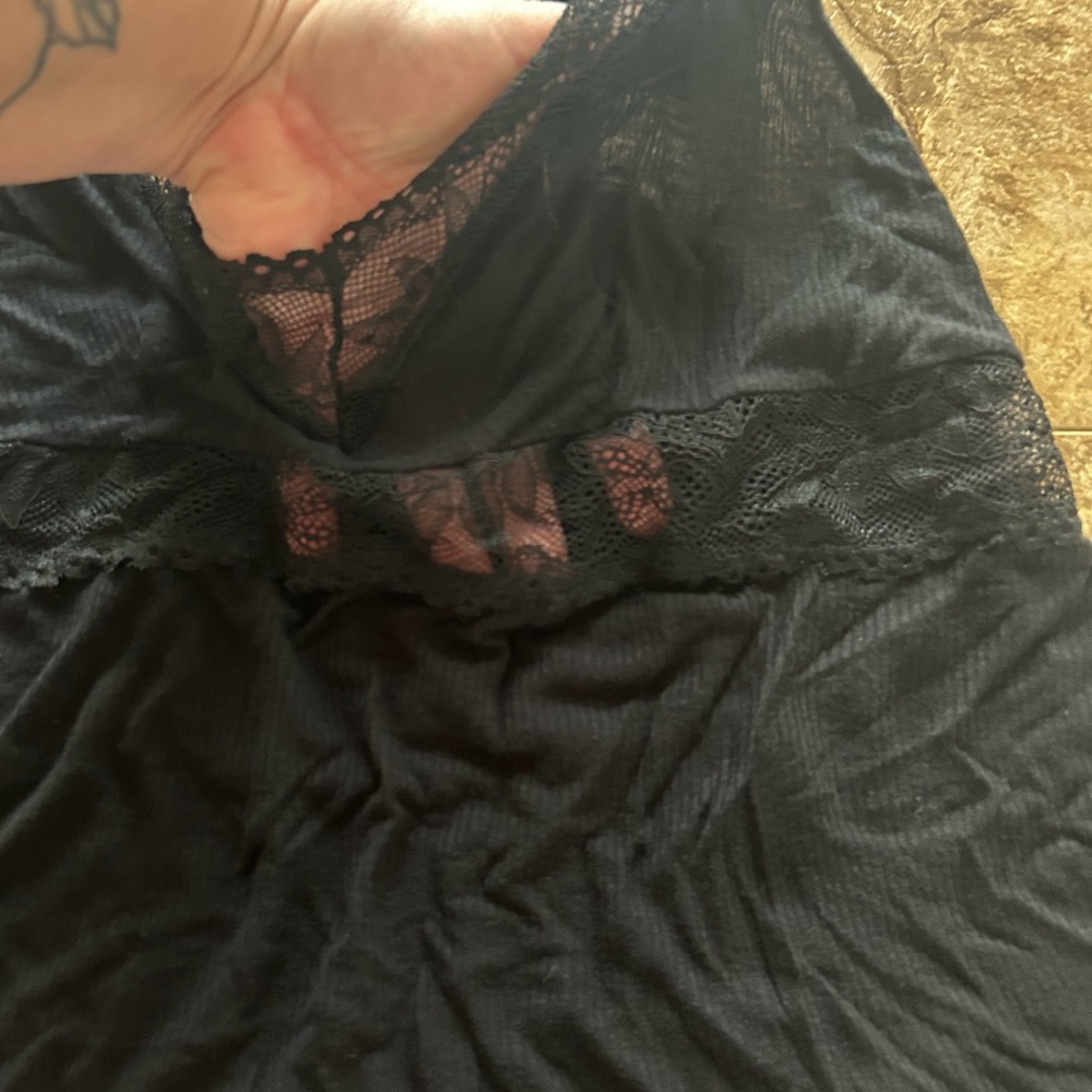 Large Vero Moda Pajama Set - Picture 3 of 5